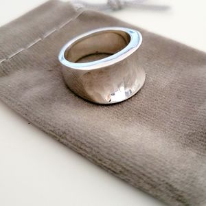 Size 7 Sterling Silver Ring